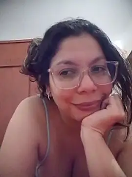 Snapshot of Carliina_Soussa chatting on 11, 6, 2026 Carliina Soussa online show from 11, 6, 2026