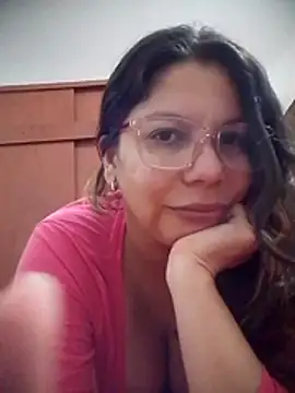 Snapshot of Carliina_Soussa chatting on 14, 6, 2026 Carliina Soussa online show from 14, 6, 2026