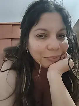 Snapshot of Carliina_Soussa chatting on 9, 7, 2026 Carliina Soussa online show from 9, 7, 2026