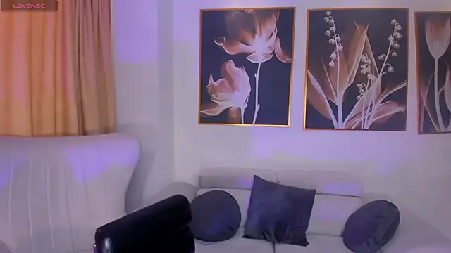 SavannahStorm online show from 14, 1, 2026