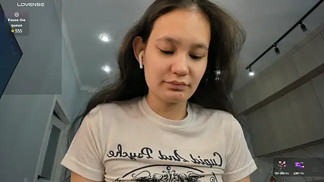 miss shine online show from 24, 12, 2024