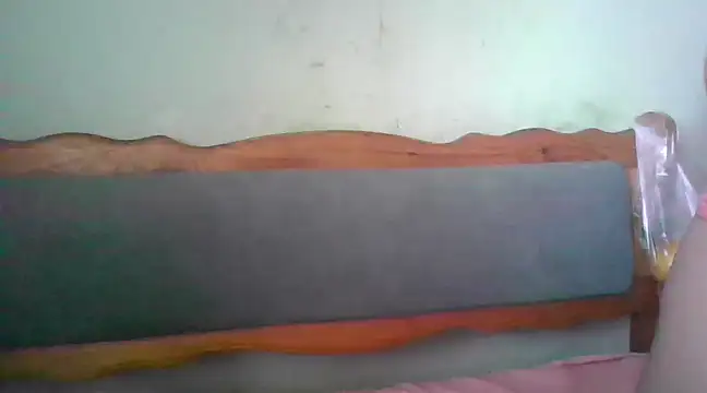 Snapshot of MikaKors chatting on 10, 3, 2025 MikaKors online show from 10, 3, 2025