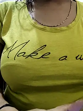 Snapshot of illay_love chatting on 14, 3, 2025 illay love online show from 14, 3, 2025