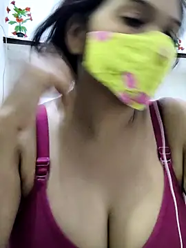 Snapshot of illay_love chatting on 24, 9, 2025 illay love online show from 24, 9, 2025