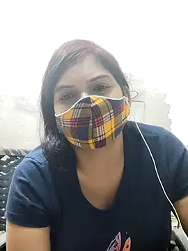 Snapshot of illay_love chatting on 6, 10, 2025 illay love online show from 6, 10, 2025