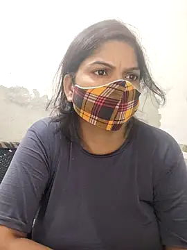 Snapshot of illay_love chatting on 9, 10, 2025 illay love online show from 9, 10, 2025