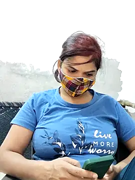 Snapshot of illay_love chatting on 15, 10, 2025 illay love online show from 15, 10, 2025