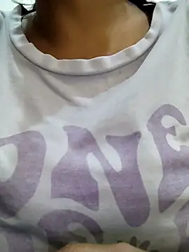 Snapshot of illay_love chatting on 10, 11, 2025 illay love online show from 10, 11, 2025