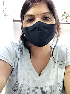 Snapshot of illay_love chatting on 12, 11, 2025 illay love online show from 12, 11, 2025