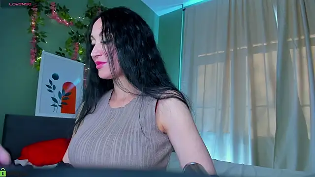 Margaret Clark  online show from 13, 4, 2026