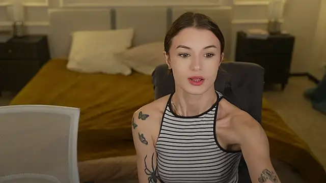 Beatrice 054 online show from 13, 2, 2025