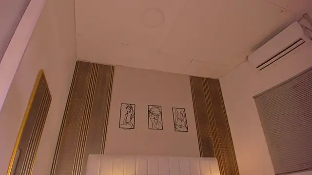 zoe sky  online show from 26, 2, 2026