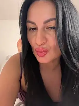 Helena7077 online show from 28, 9, 2025