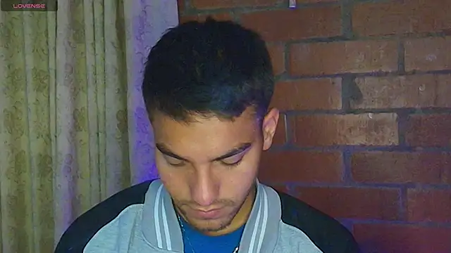 Leandro valenzuela online show from 7, 2, 2025