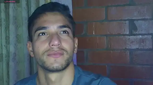 Leandro valenzuela online show from 10, 2, 2025