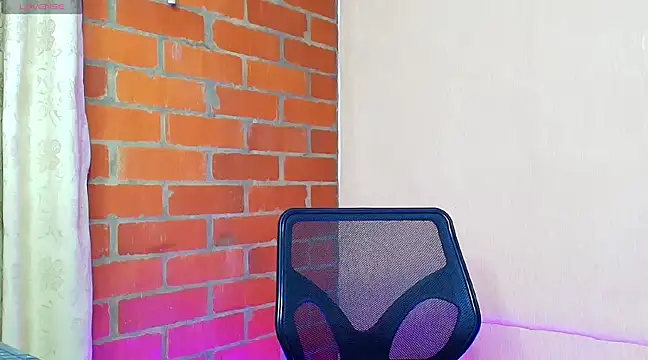 Leandro valenzuela online show from 6, 3, 2025