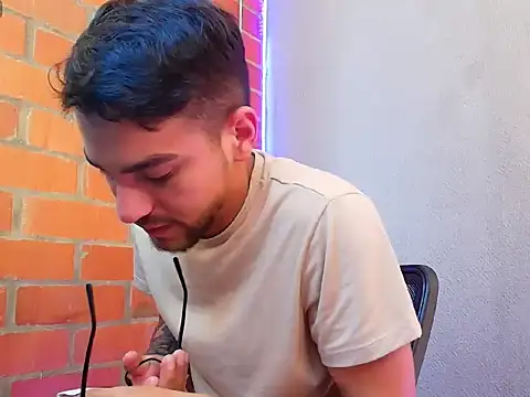 Leandro valenzuela online show from 4, 10, 2025