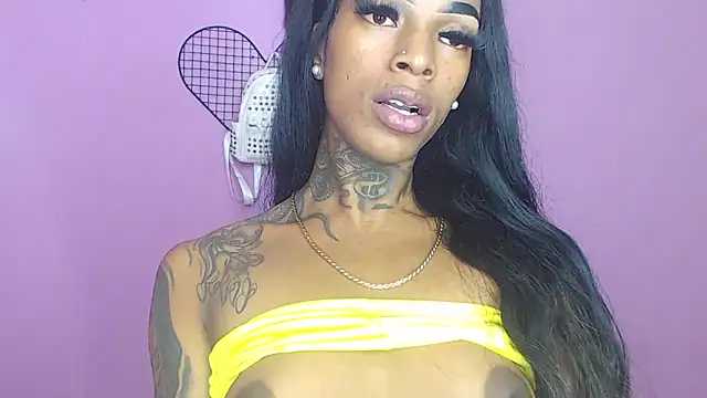 Snapshot of badgirls_cx chatting on 7, 12, 2024 badgirls cx online show from 7, 12, 2024