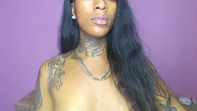 Snapshot of badgirls_cx chatting on 6, 3, 2025 badgirls cx online show from 6, 3, 2025