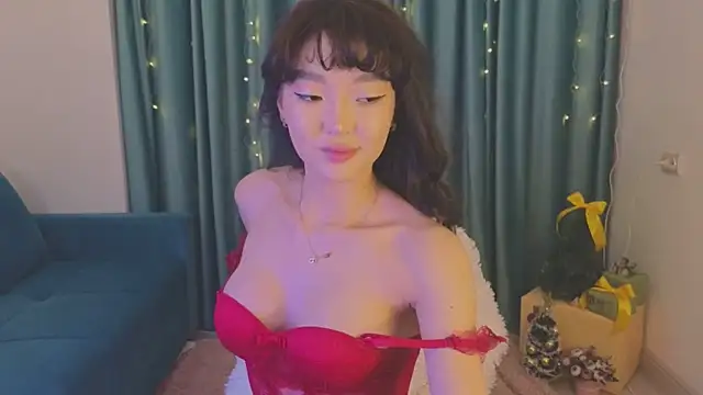 Snapshot of AudreyMell chatting on 5, 1, 2025 AudreyMell online show from 5, 1, 2025