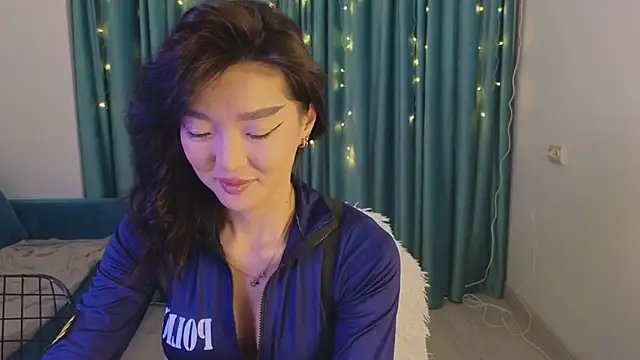 Snapshot of AudreyMell chatting on 10, 1, 2025 AudreyMell online show from 10, 1, 2025