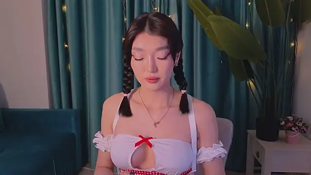 Snapshot of AudreyMell chatting on 25, 1, 2025 AudreyMell online show from 25, 1, 2025