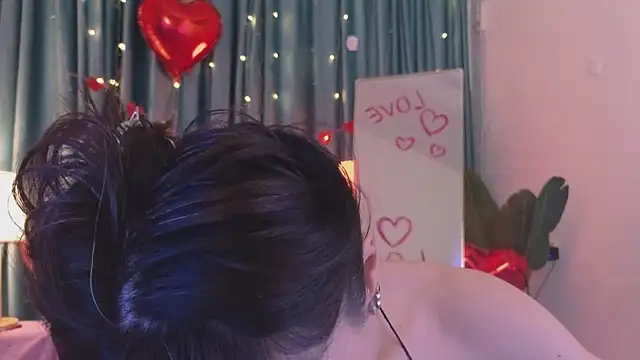 Snapshot of AudreyMell chatting on 11, 2, 2025 AudreyMell online show from 11, 2, 2025