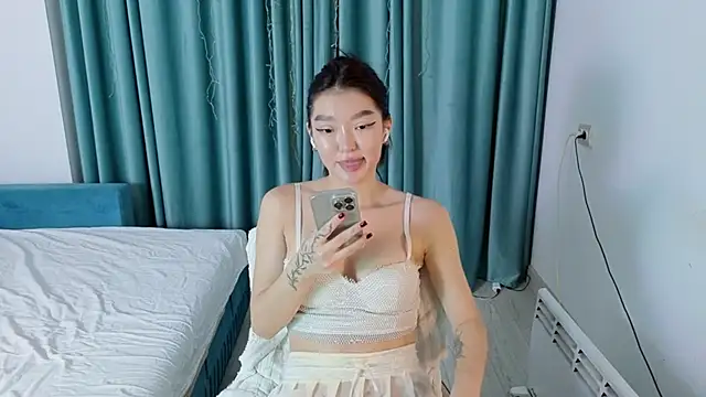 Snapshot of AudreyMell chatting on 24, 9, 2025 AudreyMell online show from 24, 9, 2025