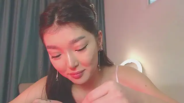 Snapshot of AudreyMell chatting on 6, 2, 2026 AudreyMell online show from 6, 2, 2026