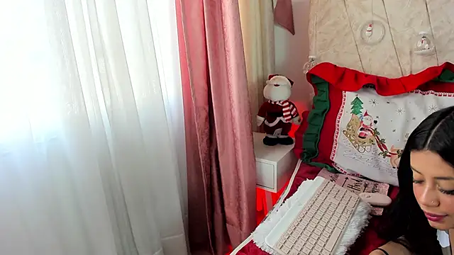 ElaaPerez online show from 20, 12, 2024