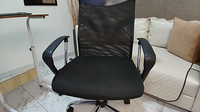 Jhonatan Morales S online show from 7, 12, 2024