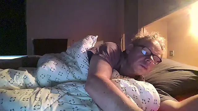 kinkyslet8 online show from 19, 10, 2025