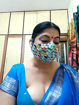 Snapshot of Ratna-777 chatting on 4, 10, 2025 Ratna-777 online show from 4, 10, 2025