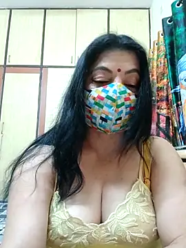 Snapshot of Ratna-777 chatting on 9, 10, 2025 Ratna-777 online show from 9, 10, 2025