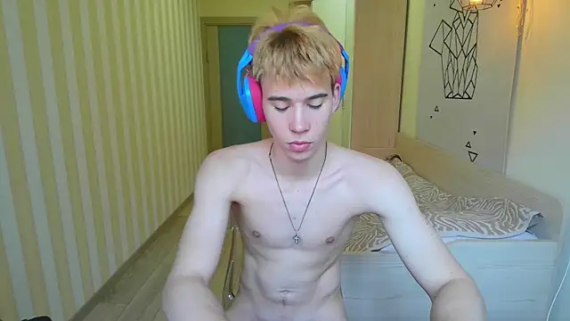 gayGamogey online show from 9, 6, 2026