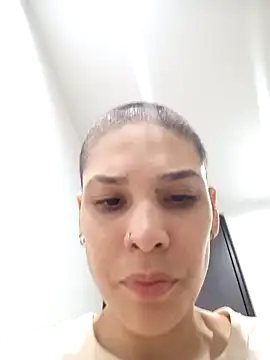 Charlee pink online show from 24, 12, 2024