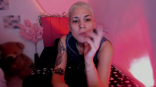 Charlee pink online show from 15, 2, 2026