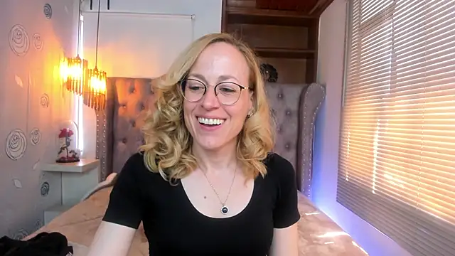 Snapshot of SammySanders chatting on 18, 1, 2025 SammySanders online show from 18, 1, 2025