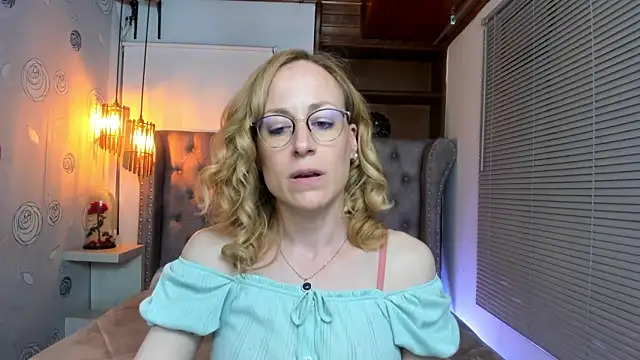 Snapshot of SammySanders chatting on 25, 1, 2025 SammySanders online show from 25, 1, 2025