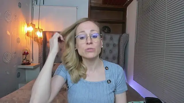 Snapshot of SammySanders chatting on 21, 3, 2025 SammySanders online show from 21, 3, 2025