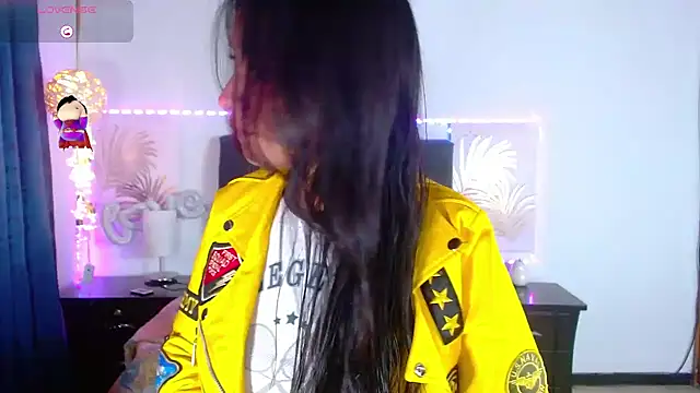 Snapshot of Julietacollins06 chatting on 18, 2, 2025 Julietacollins06 online show from 18, 2, 2025