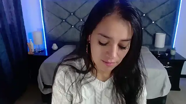 Snapshot of Julietacollins06 chatting on 1, 10, 2025 Julietacollins06 online show from 1, 10, 2025