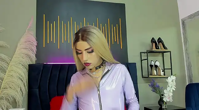 BrianaSchafer online show from 26, 2, 2025