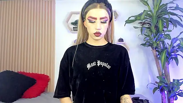 BrianaSchafer online show from 16, 10, 2025