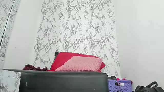 Natalycarter online show from 17, 3, 2026