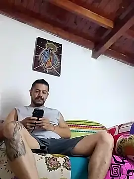 AndresSmith   online show from 14, 2, 2025