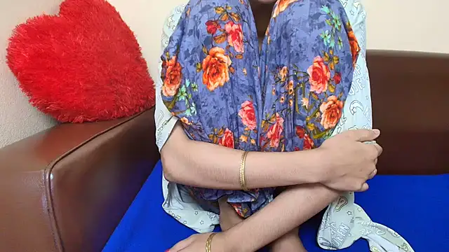 Srabontii online show from 9, 11, 2025