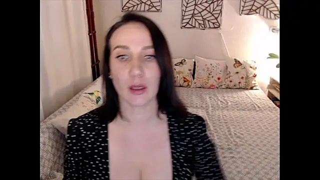 Snapshot of pepper_milf chatting on 20, 4, 2026 pepper milf online show from 20, 4, 2026