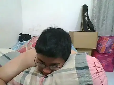 shyboymasturbation online show from 4, 1, 2025