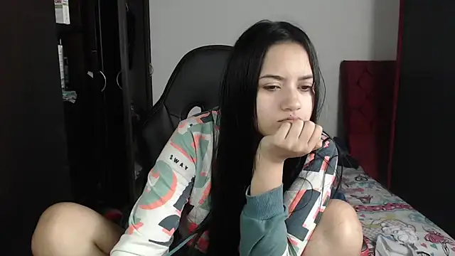 kayla k18 online show from 17, 2, 2025